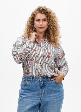 Zizzi Skjorte med blomstertrykk og smale striper, Black Striped AOP, Model image number 0
