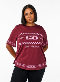 Oversize T-skjorte med sporty trykk, Mørk Bordeaux Oversize T-skjorte med sporty trykk, Mørk Bordeaux, Model