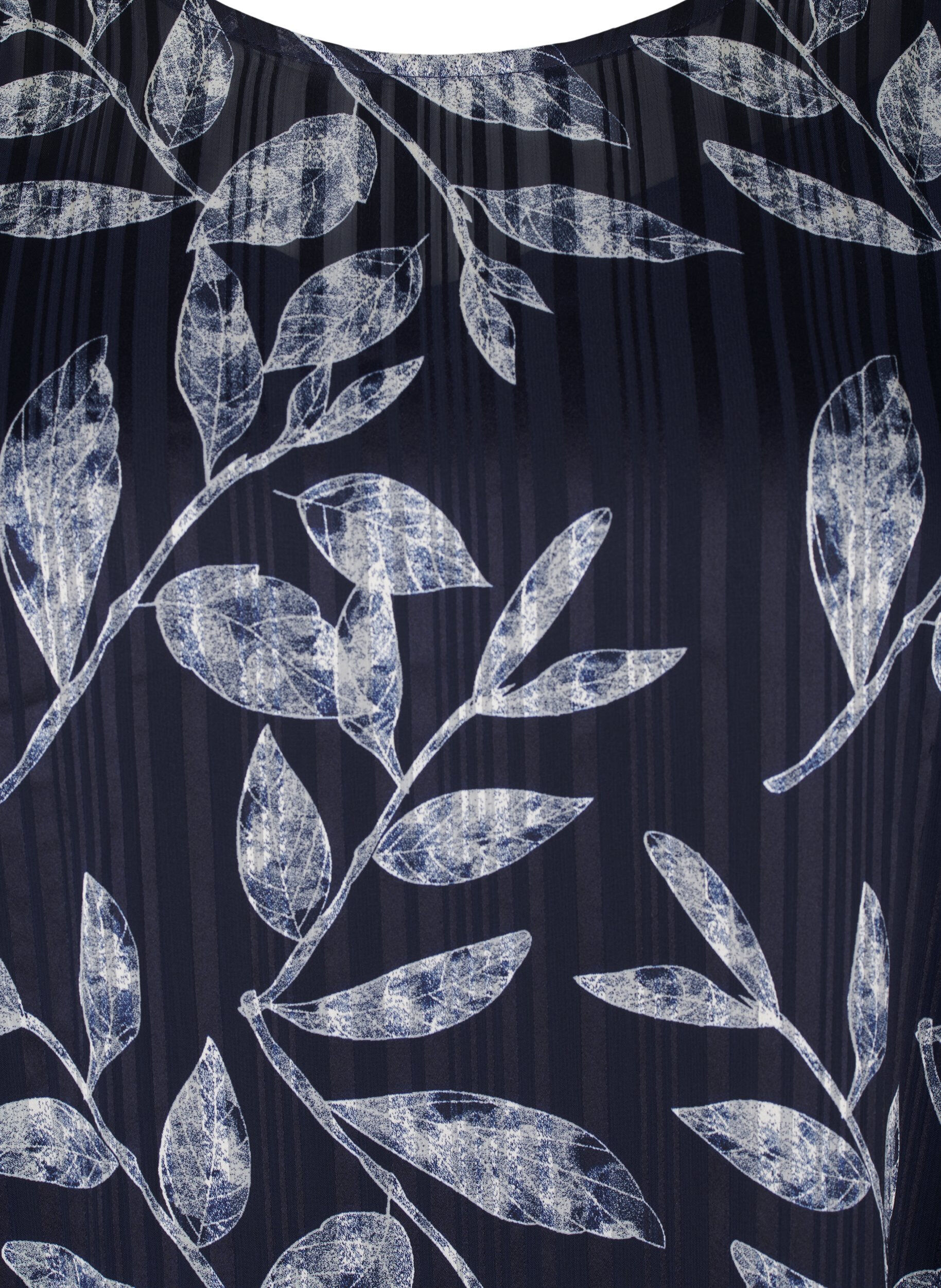 Zizzi Kort m&oslash;nstrete kjole med rund hals, Ev.Blue Flower AOP, Packshot image number 2