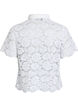 Skjortebluse i blonde med perleknapper, Hvit, Packshot image number 1