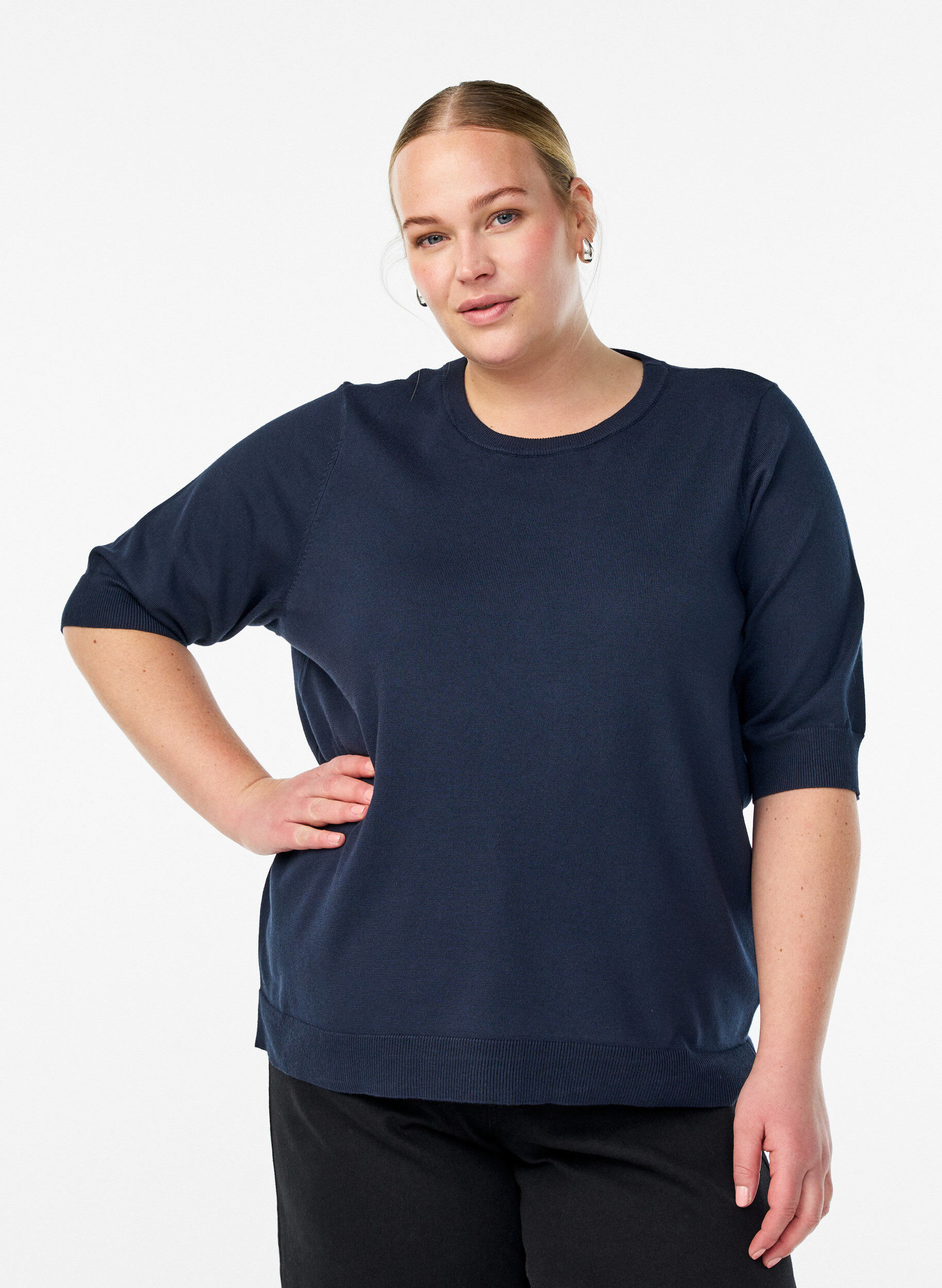 Finstrikket bluse med korte ermer, Bl&aring;, Model