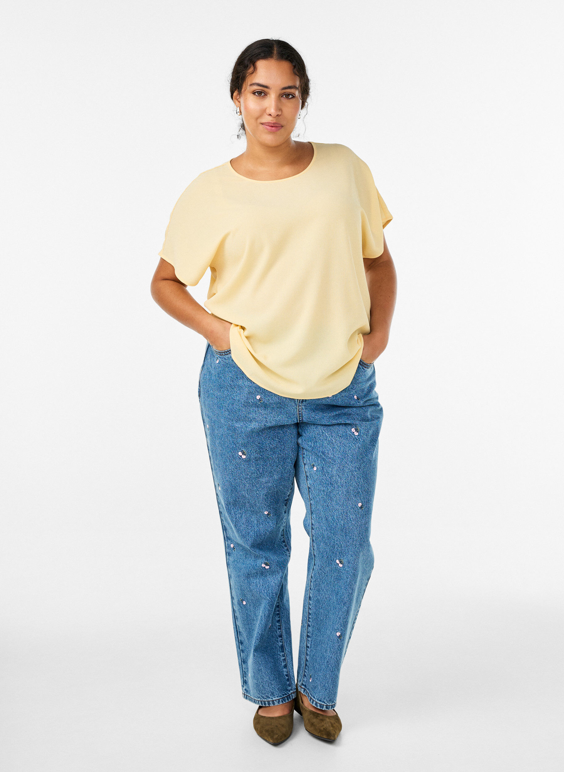 ZizziBluse med korte ermer og rund hals, Gul, Model image number 1