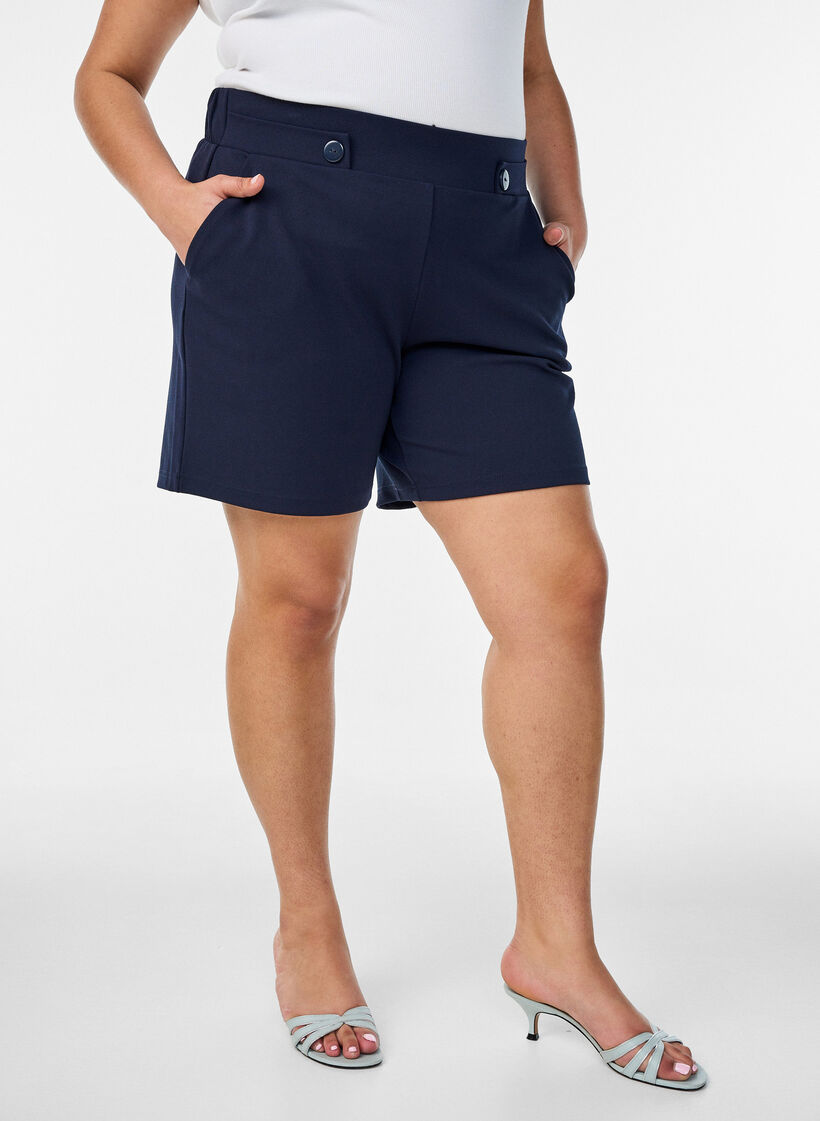 Shorts med lommer og l&oslash;s passform, Bl&aring;, Model image number 3