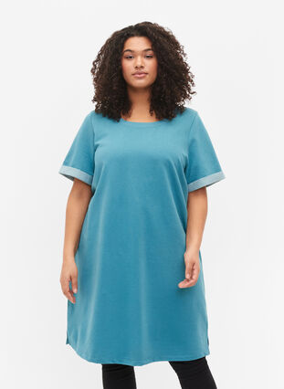 Kjole med korte ermer og splitt, Brittany Blue, Model image number 0