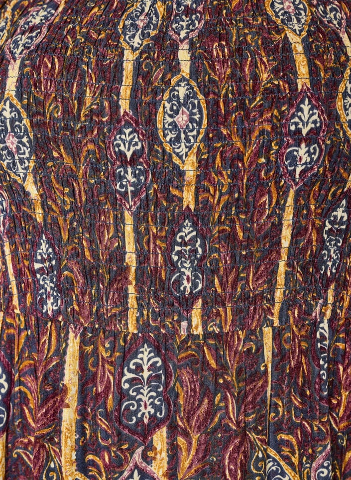 Sommerkjole i viskose med paisley-trykk, Lilla, Packshot image number 2