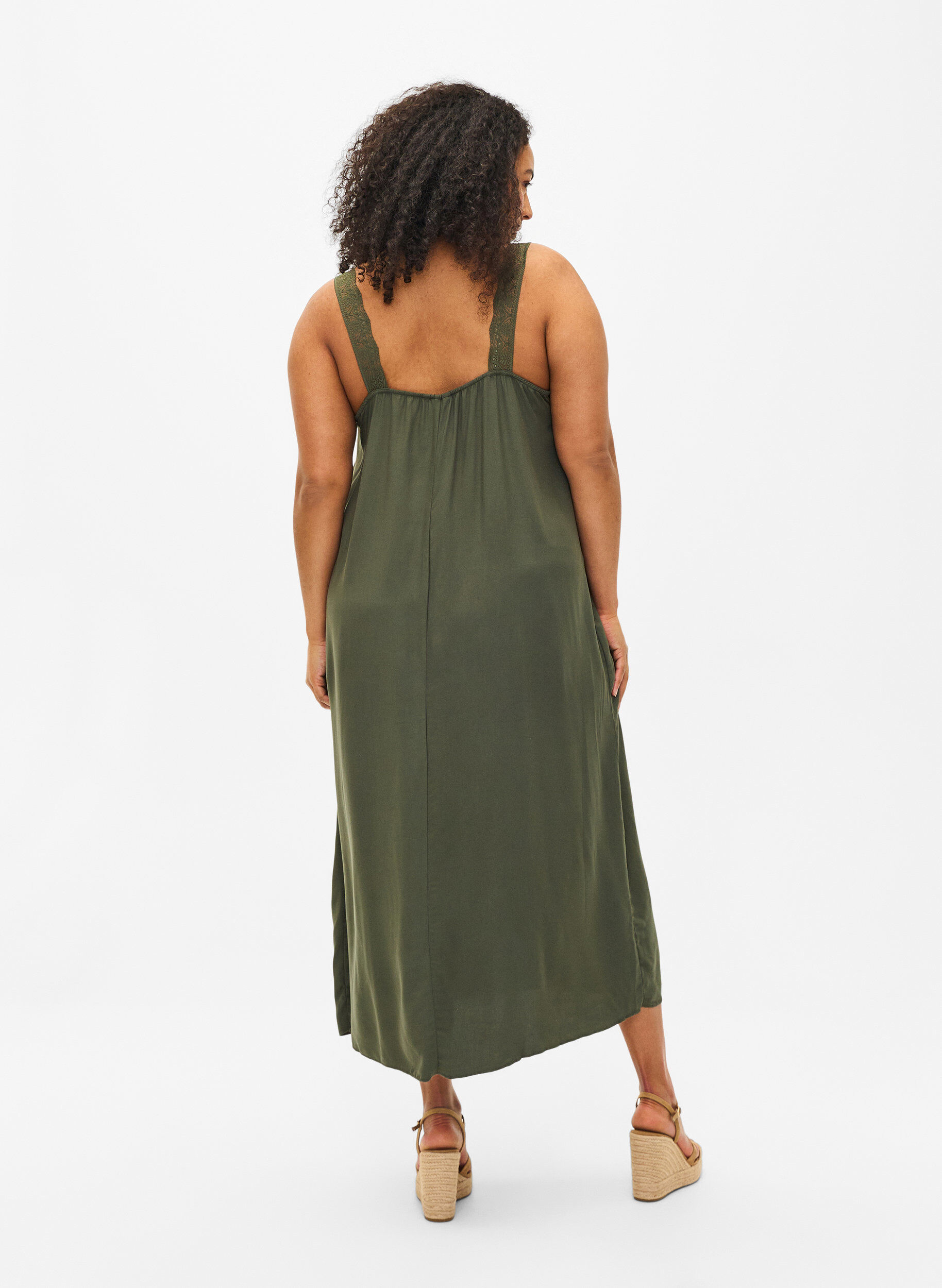 Zizzi Midilang kjole med stropper i viskose og blonder, Thyme, Model image number 1