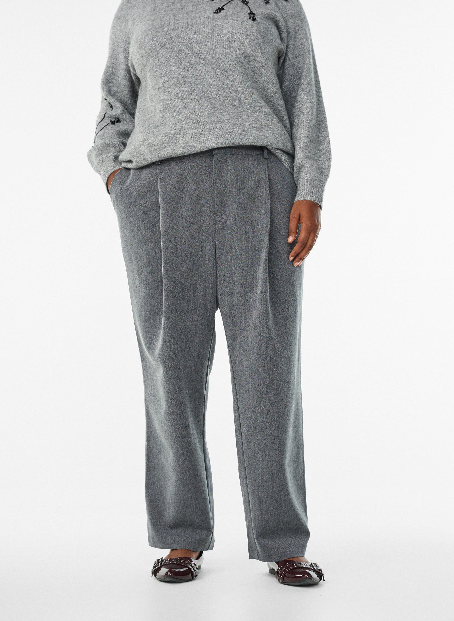 Zizzi H&oslash;ytlivs dressebukser med rette ben, Gr&aring;, Model image number 2