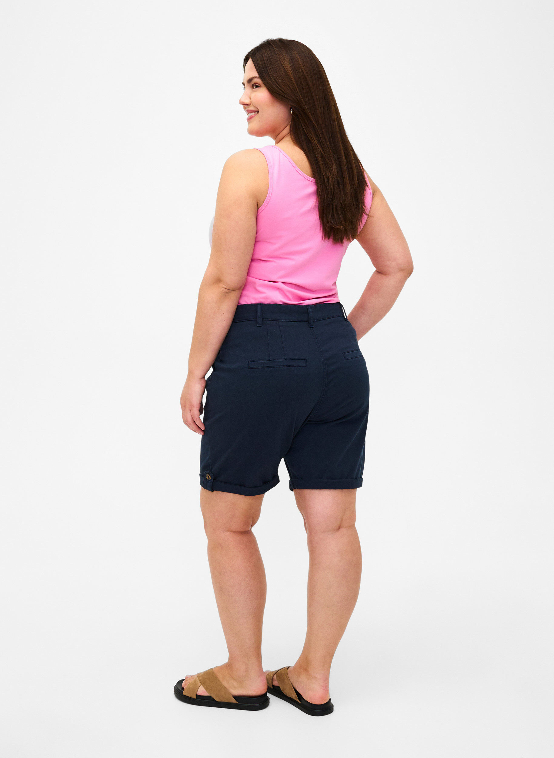 Zizzi Chinoshorts med lommer, Navy Blazer, Model image number 1