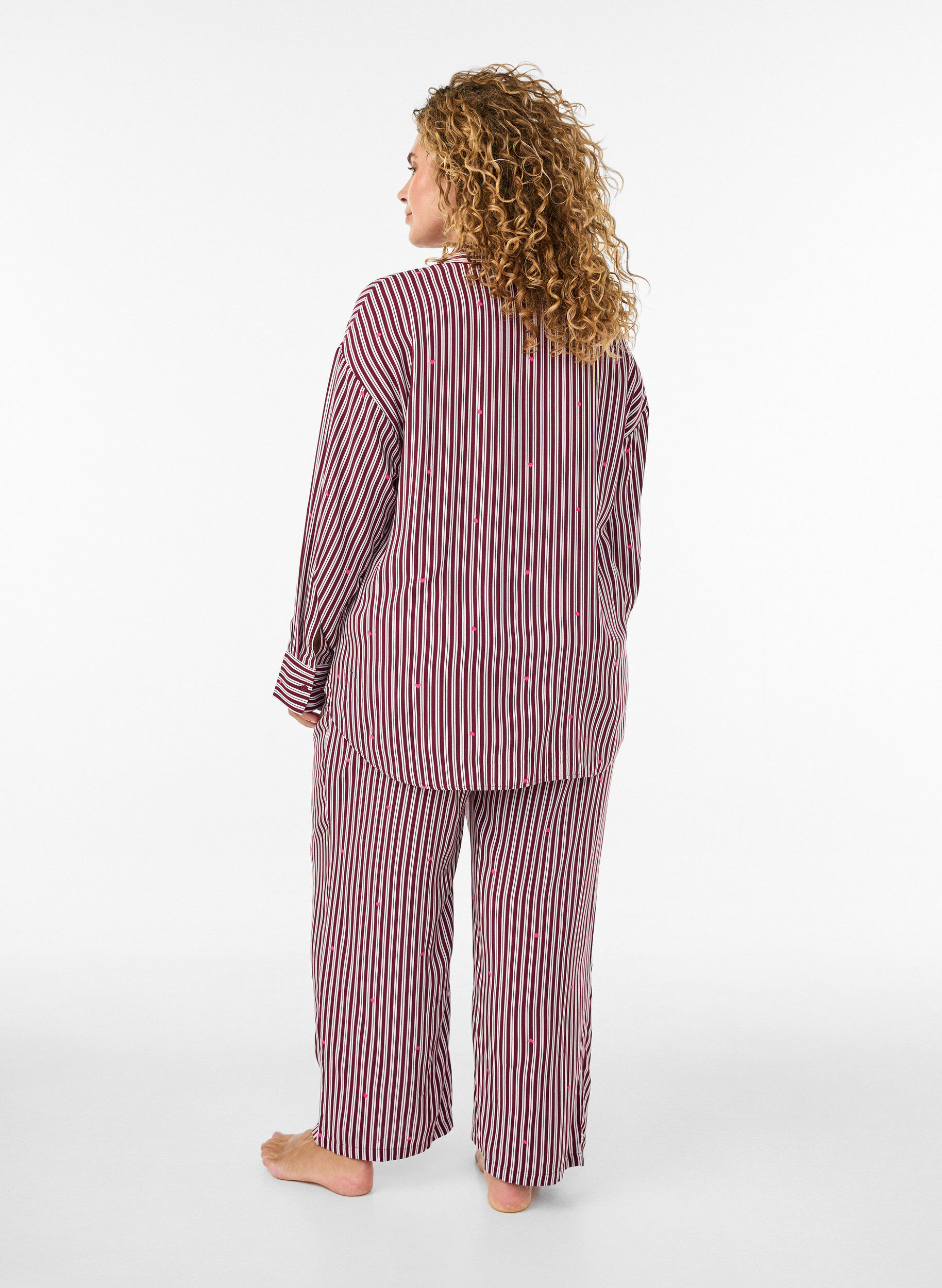 ZizziLoose fit nattbukser med striper og hjerter, M&oslash;rk Bordeaux, Model image number 1