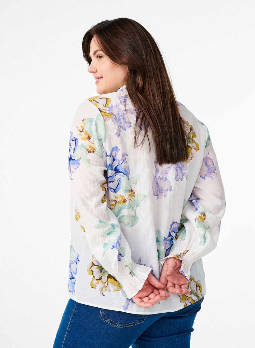 Plissert bluse med lange ermer og blomstertrykk, Hvit, Model image number 2