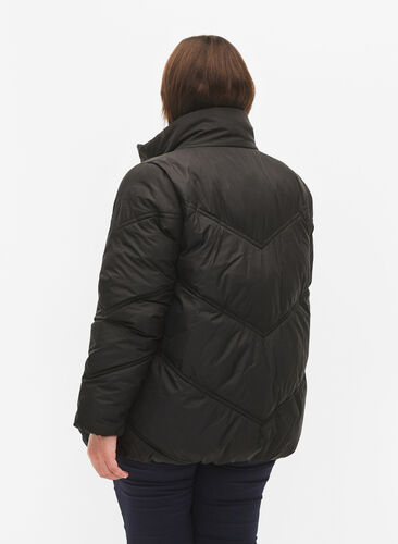 Zizzi Kort Puffer-vinterjakke med lommer, Black, Model image number 1