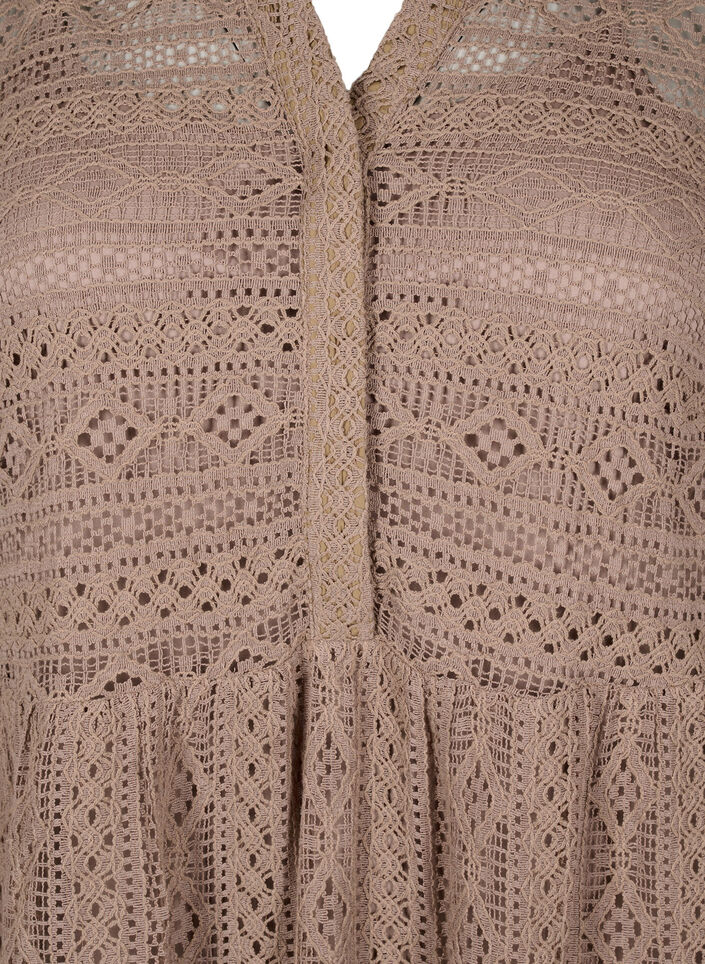 Kort blondekjole med 3/4-ermer, Fossil , Packshot image number 2