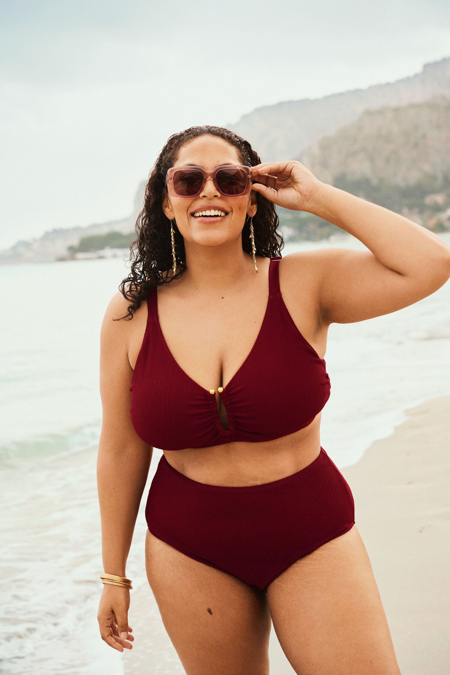 Zizzi Bikini med detaljer, , Model