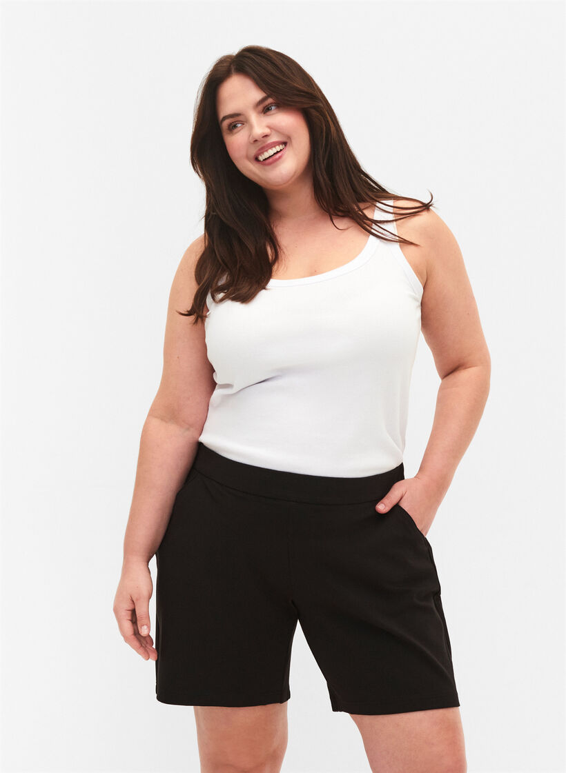 Maddison shorts med regular fit, Black, Model image number 0