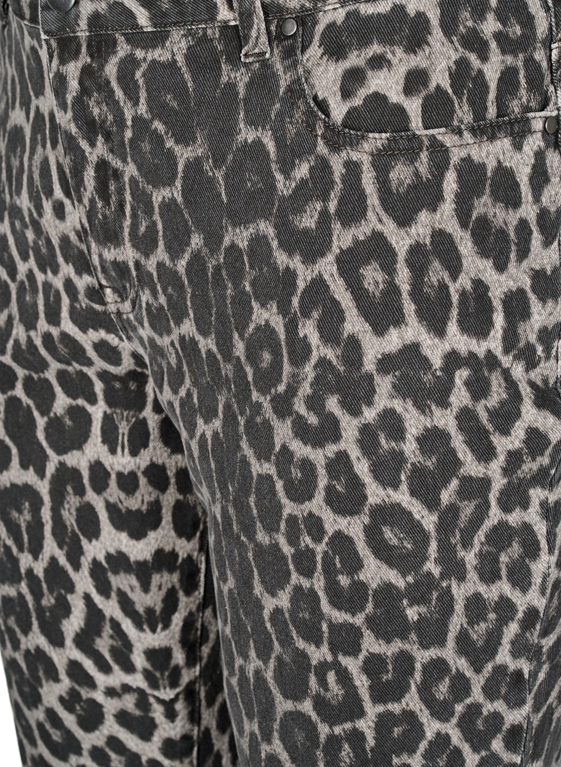 Zizzi Emily jeans med leopardm&oslash;nster, Gr&aring;, Packshot image number 2