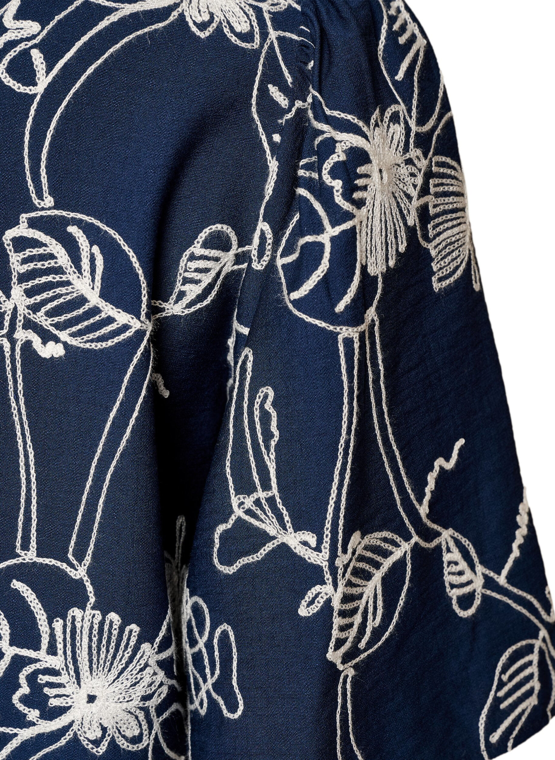 ZizziKortermet bluse med brodert m&oslash;nster, Bl&aring;, Packshot image number 3