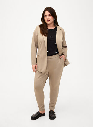 Zizzi Enkel blazer med knappelukking, Silver Mink, Model image number 2