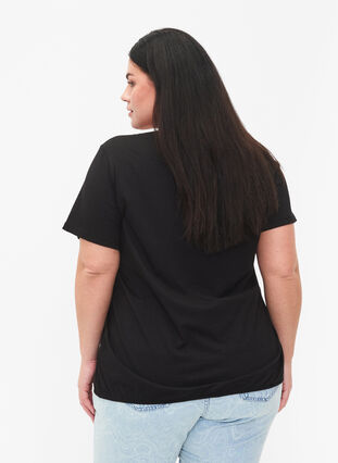 Kortermet T-skjorte i bomull med strikkant, Black W. Now, Model image number 1