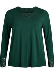 Langermet pyjamatopp med blondedetaljer, Grønn