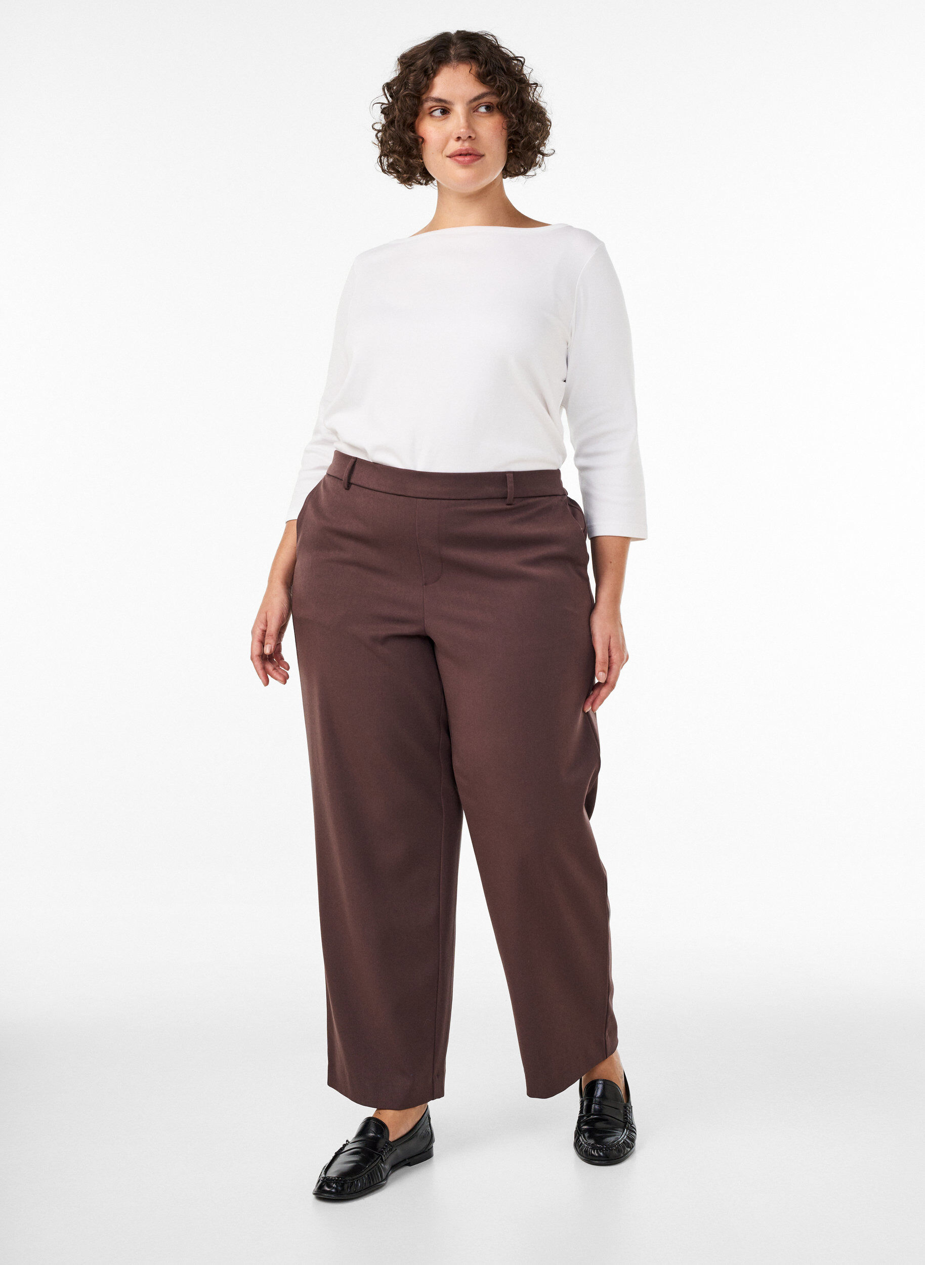 ZizziDressbukse med h&oslash;y midje og straight fit, Brun, Model image number 0