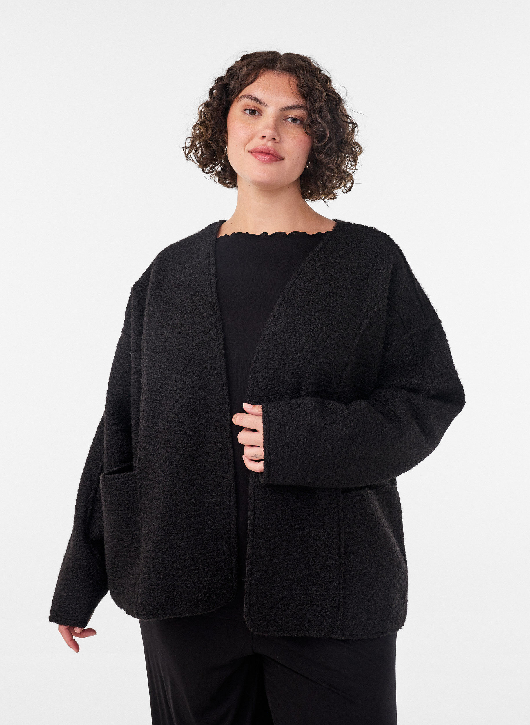 Loose fit cardigan med lommer, Svart, Model