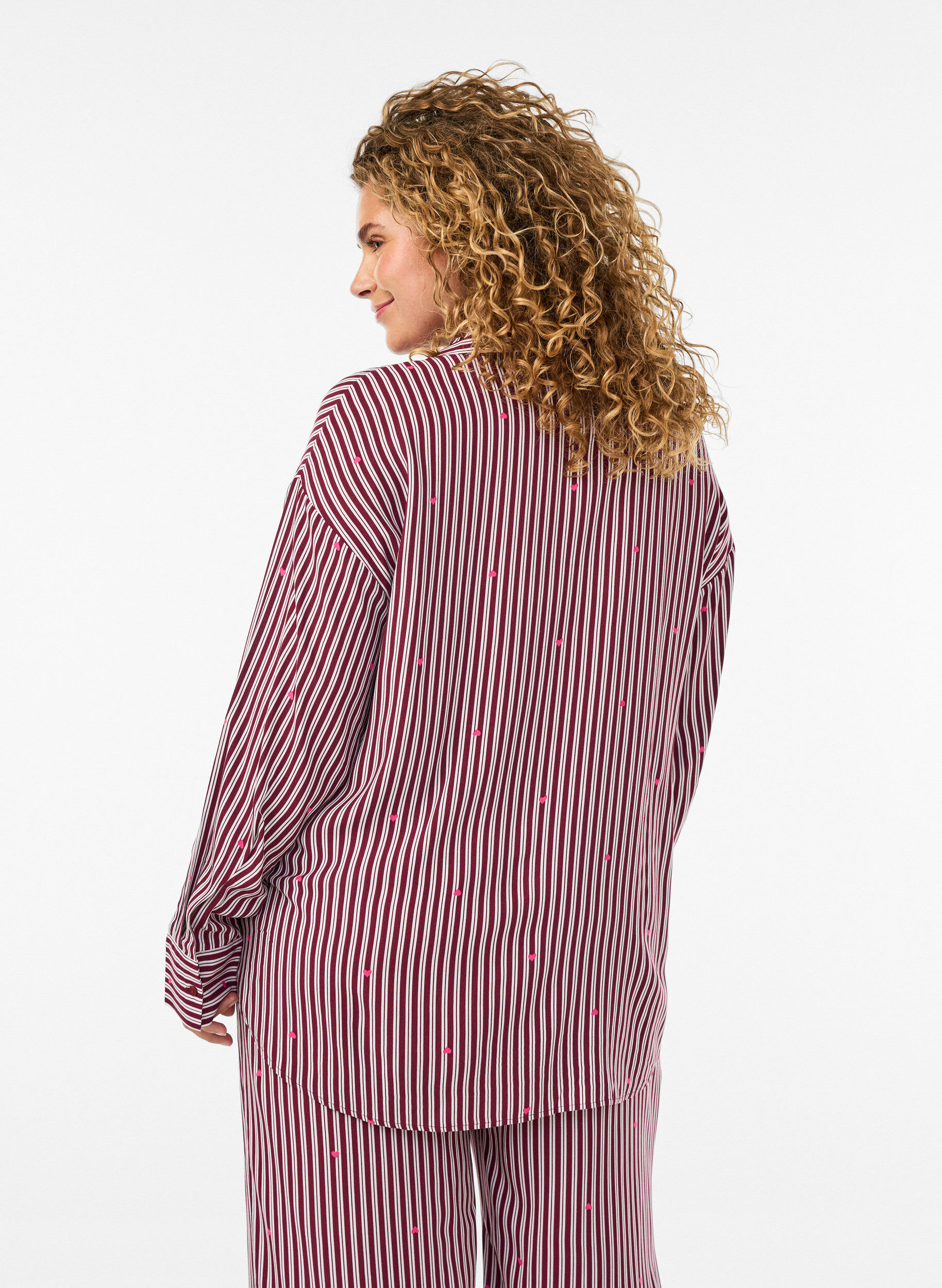 ZizziNattkjole med striper og hjerter, M&oslash;rk Bordeaux, Model image number 2