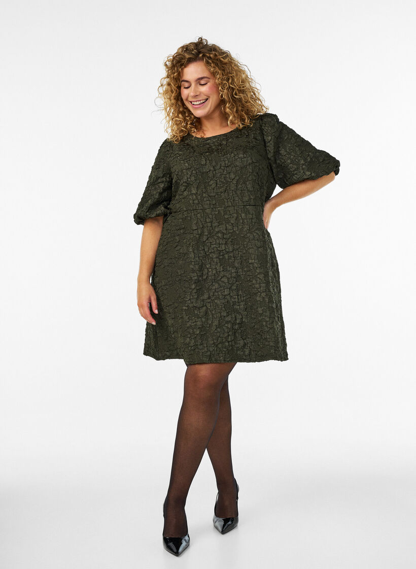 Jacquard kjole med puffermer og A-linje, Gr&oslash;nn, Model image number 1