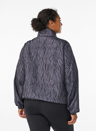 Zizzi Løpejakke med høy hals og justerbar fold, Grey Zebra AOP, Model image number 1