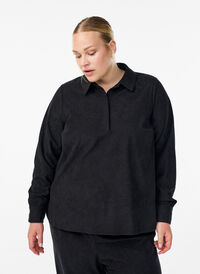 Langermet skjortebluse i cordfløyel, Svart Langermet skjortebluse i cordfløyel, Svart, Model