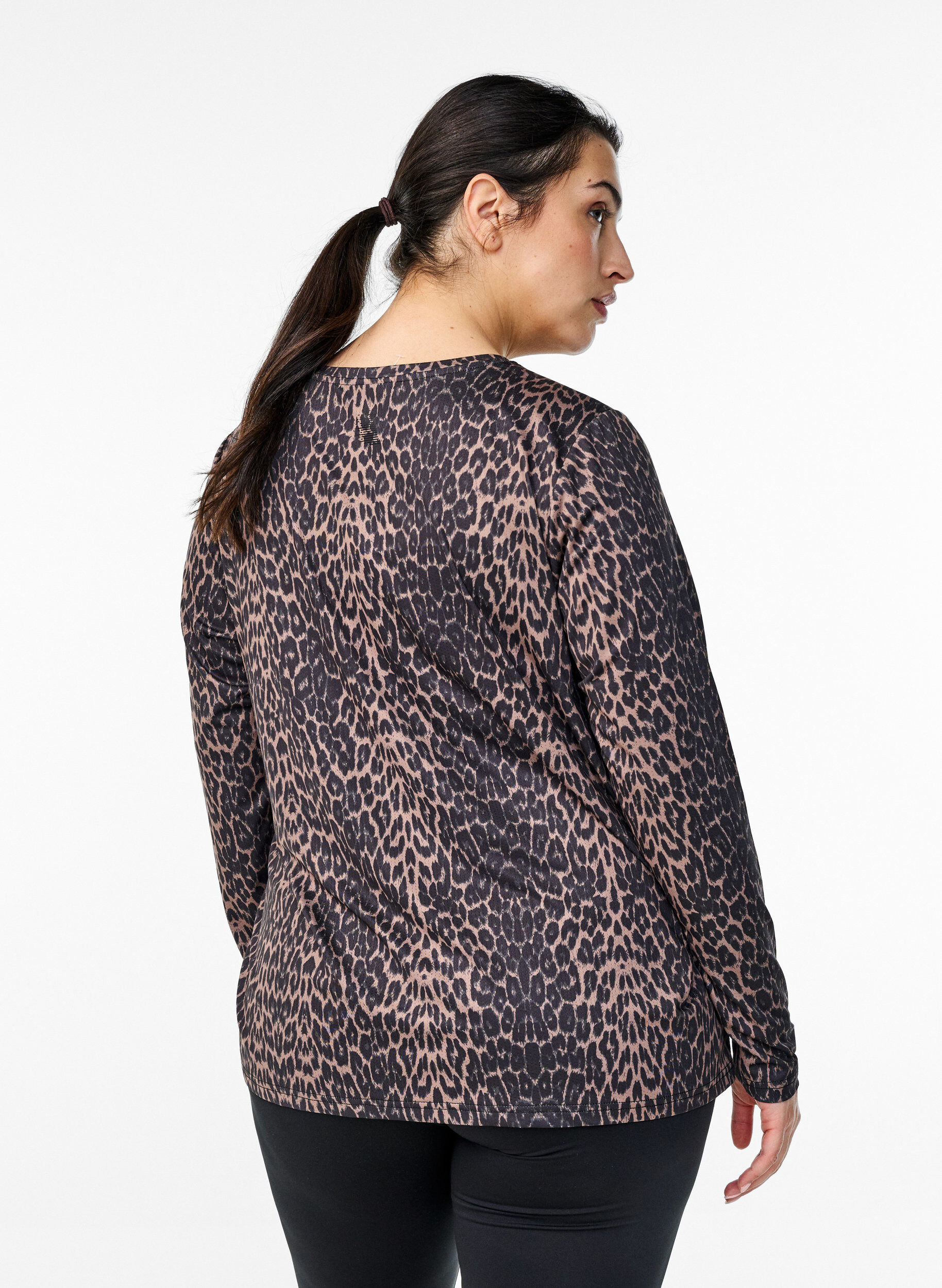 Zizzi Langermet treningstopp med leopardtrykk, Brun, Model image number 2