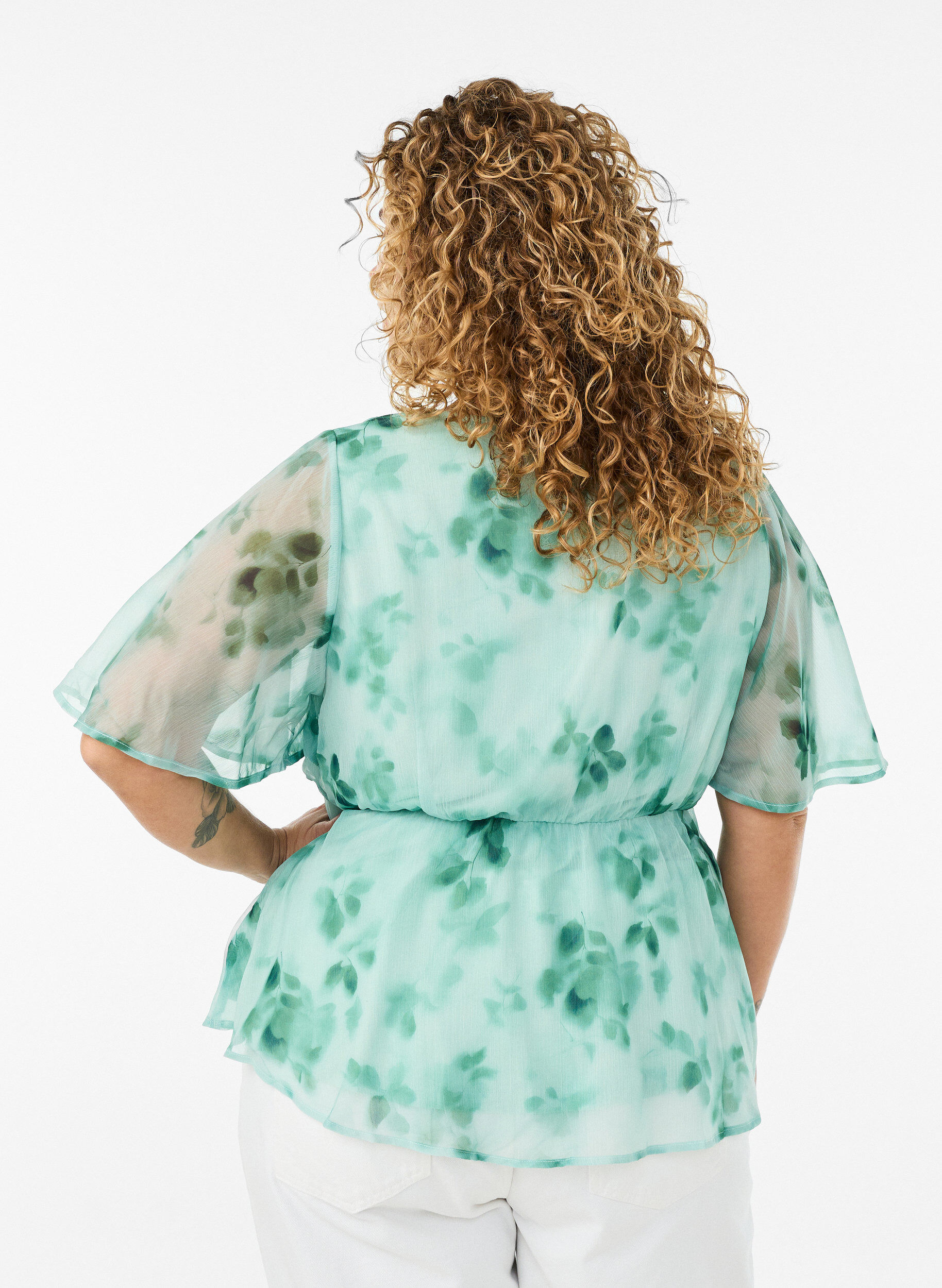 ZizziBluse i blomstrete chiffon med korte ermer, Gr&oslash;nn, Model image number 2