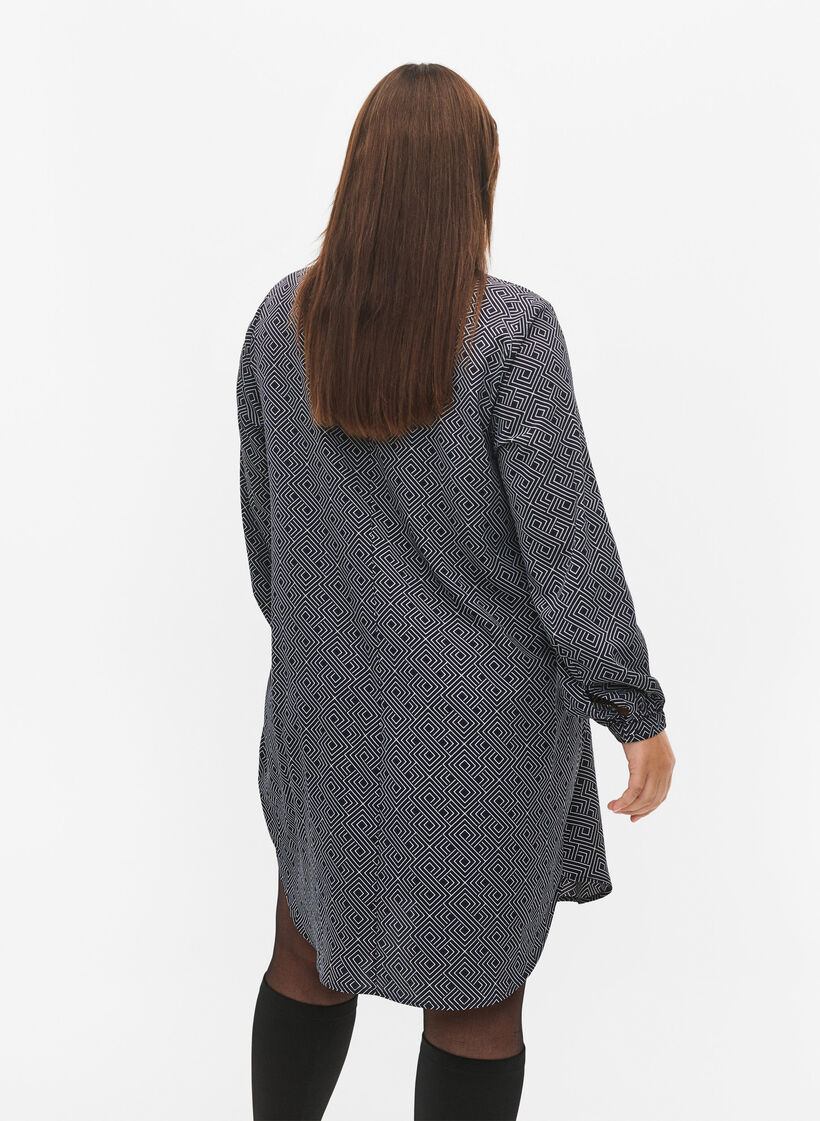Kjole med V-hals og trykk, Navy Graphic AOP, Model image number 1