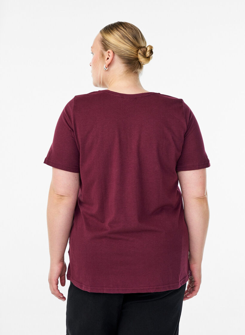 FLASH - T-skjorte med motiv, Mørk Bordeaux, Model