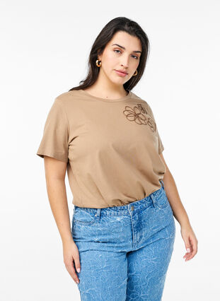 Zizzi T-skjorte med dekorative detaljer, Beige, Model image number 0