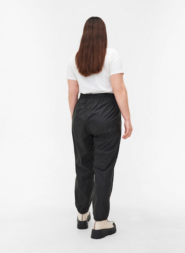 Regnbukser med tapede sømmer, Black, Model image number 2