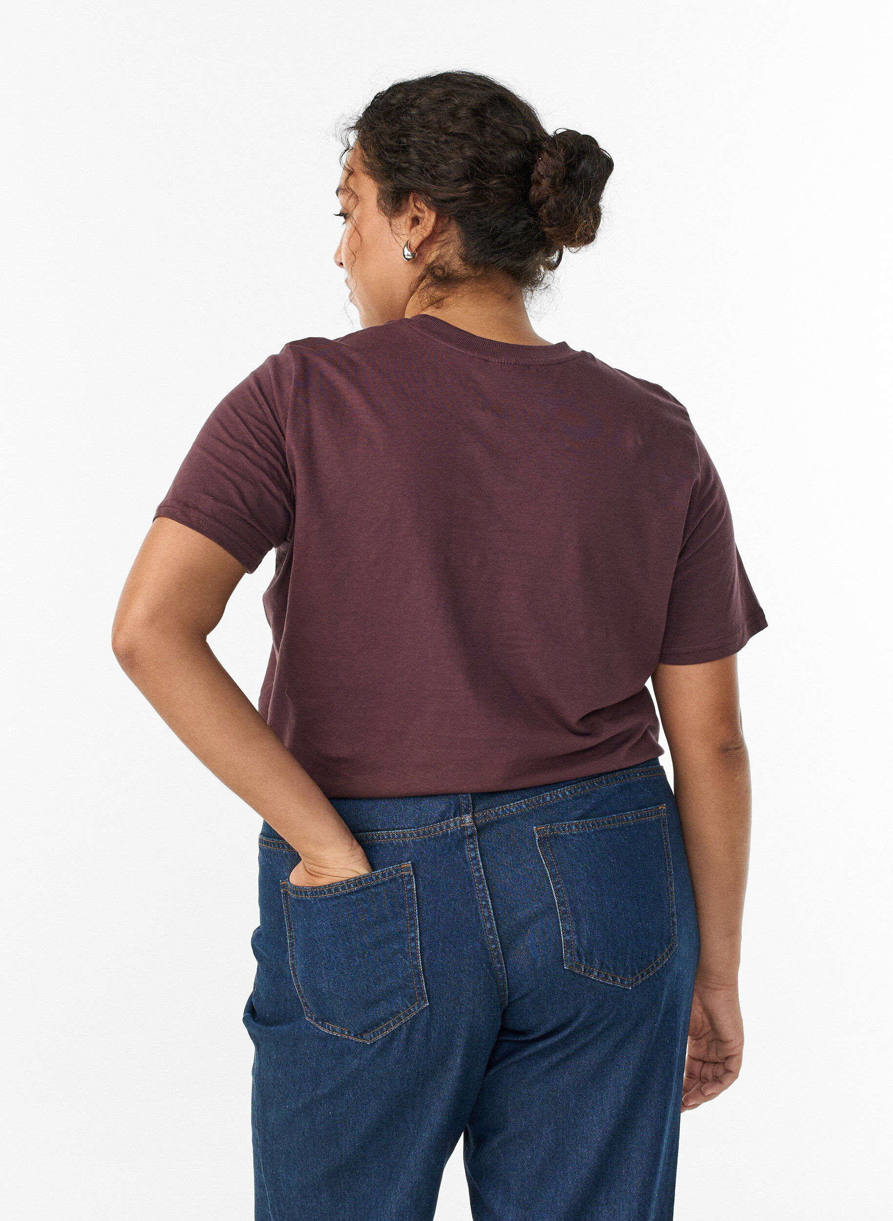 ZizziBasic T-skjorte i bomull med rund hals, M&oslash;rk Bordeaux, Model image number 2