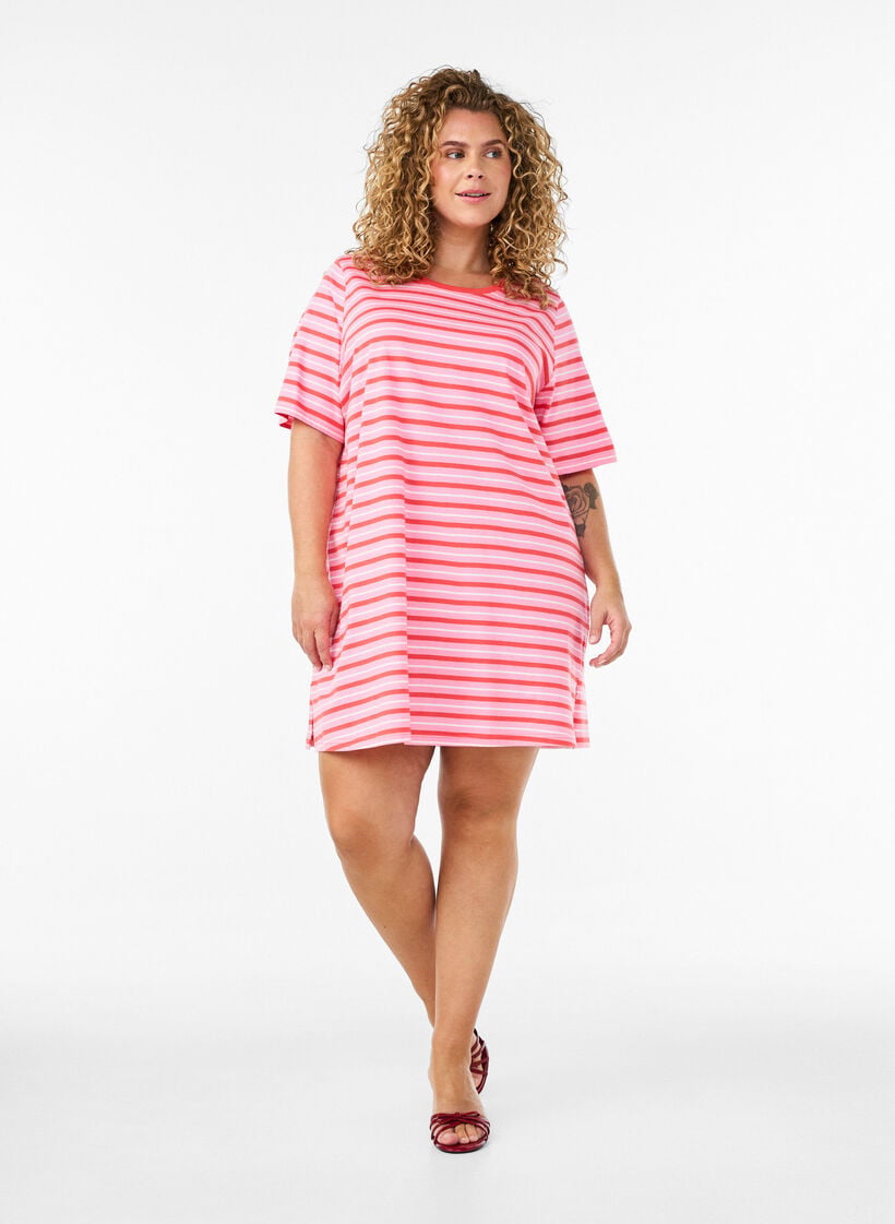 Lang oversized stripete T-skjorte i &oslash;kologisk bomull, Rosa, Model image number 1
