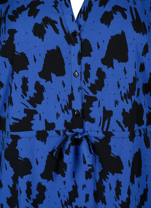 Kjole med trykk og snøring i midjen, Black Blue AOP, Packshot image number 2