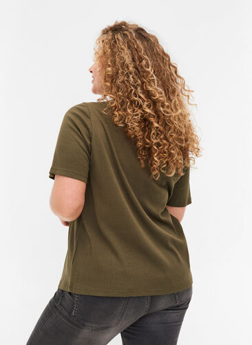 T-skjorte med knapper, Ivy Green , Model image number 1