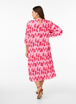 Zizzi Plissert kjole med 3/4 ermer, Rosa, Model image number 1