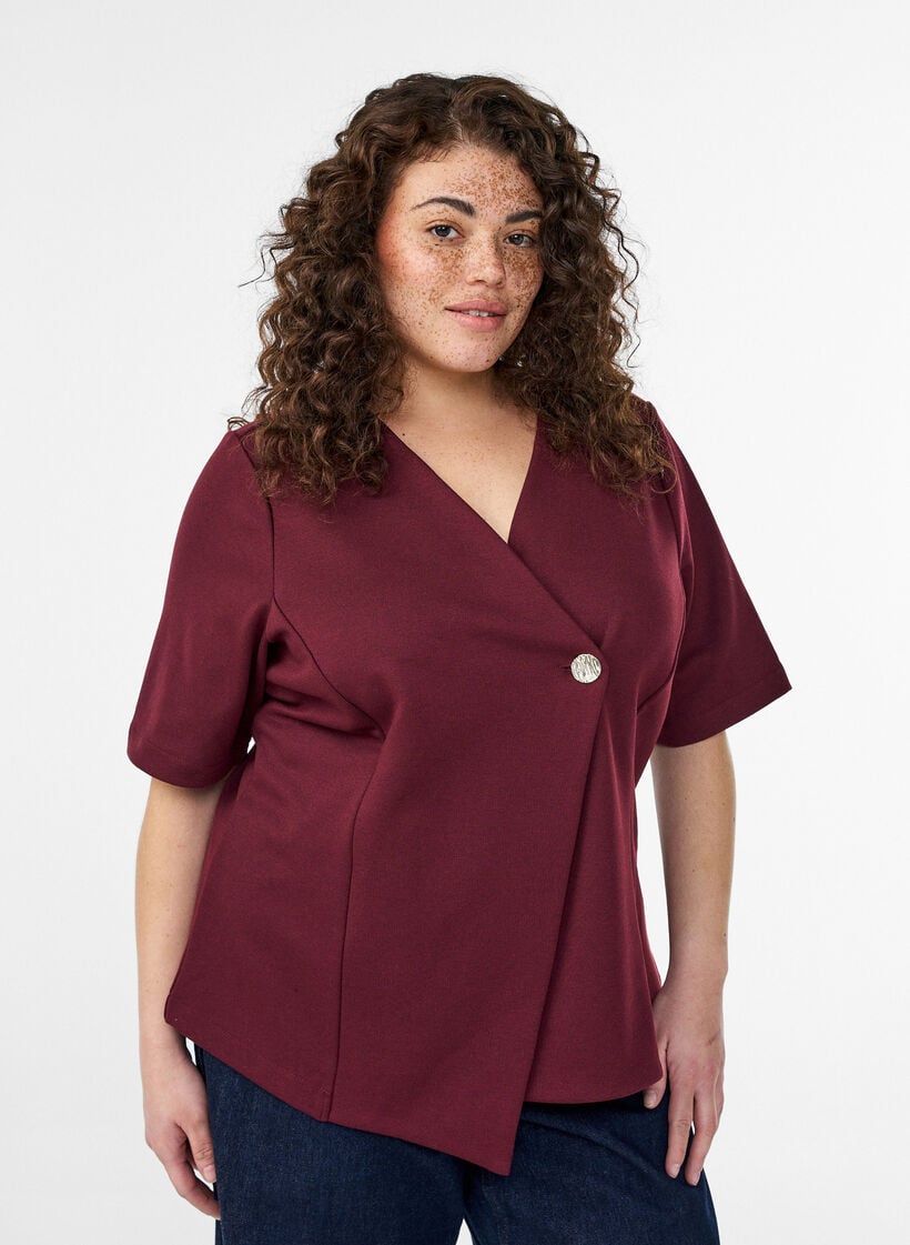 Bluse med asymmetrisk omslagseffekt og korte ermer, Rød, Model image number 0