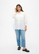 Skjorte i viskose med broderi anglaise, Bright White, Model image number 2