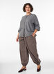 Cardigan i myk strikk med gullfargede knapper, Gr&aring;, Model image number 1