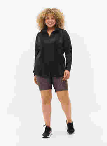 Trenings cardigan med glidelås og høy hals, Black, Model image number 2