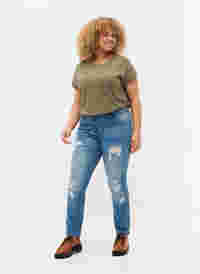 Ripped Emily jeans med normal høyde i livet, Blue denim, Model