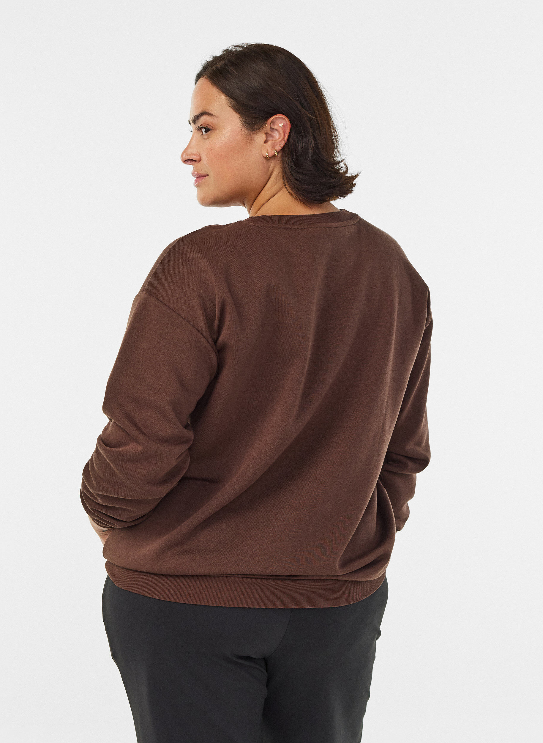 ZizziGenser med brodert tekst, Brun, Model image number 2