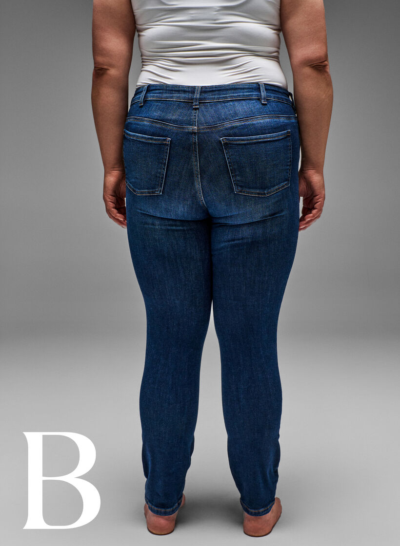 Slim fit jeans med vanlig midje, Dark Blue, Model image number 5