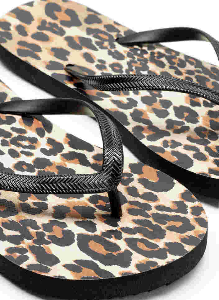 Flippflopper med leopardmønster, Leopard Print, Packshot image number 2