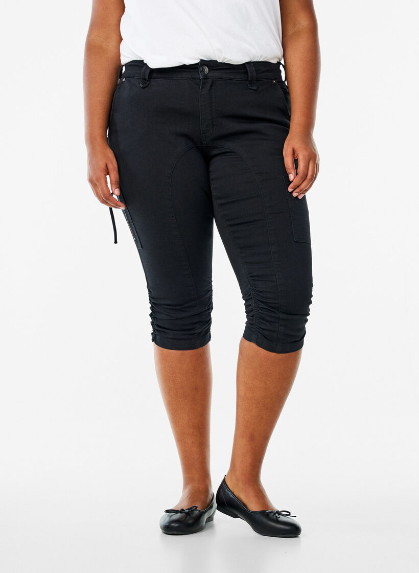 Slim-fit capri-jeans med lommer, Svart, Model image number 1
