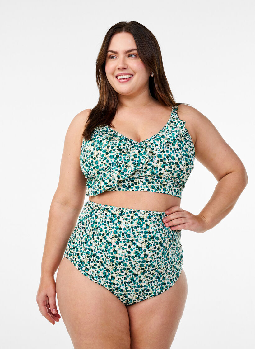 Bikinitruse med ekstra høyt liv og blomstermønster, Ditsy Rose AOP, Model